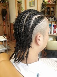 コーンロウ　バーバーヤマナ